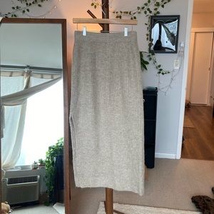 Bodycon slit thick sweater skirt